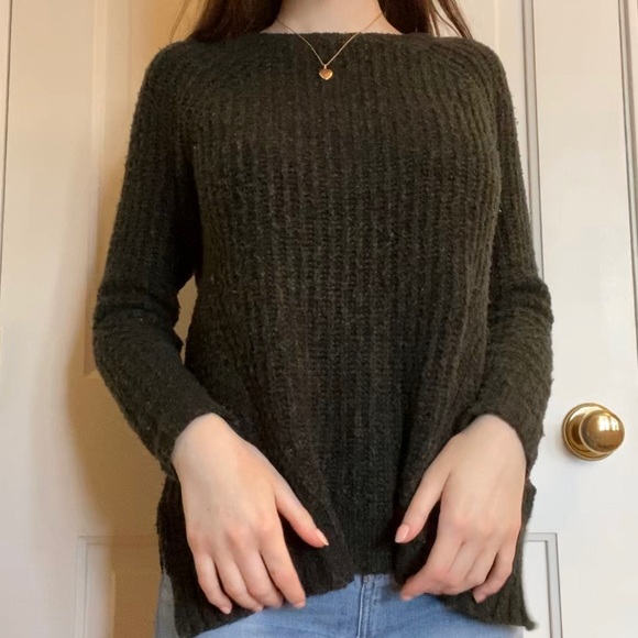 Forest Green Knit Sweater - Picture 3 of 3